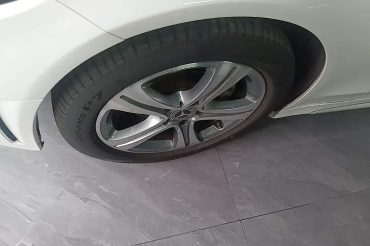 Used Mercedes-Benz C-Class 2021 C 260 L Sport Edition Left Front Wheel Hub
