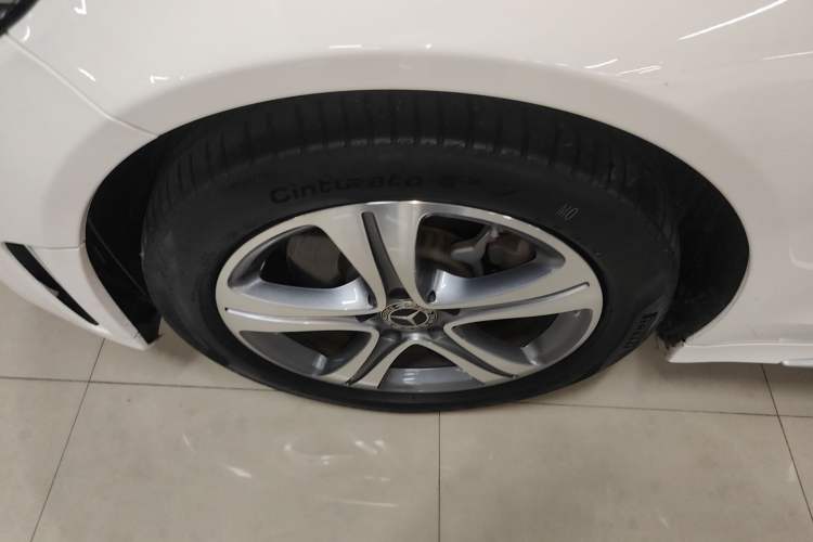 Used Mercedes-Benz C-Class 2021 C 260 L Sport Edition Left Front Wheel Hub
