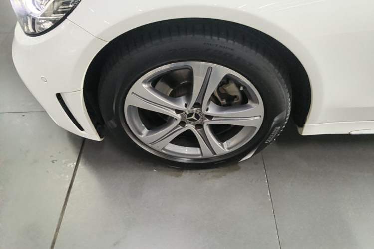 Used Mercedes-Benz C-Class 2021 C 260 L Sport Edition Left Front Wheel Hub