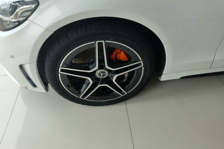 Used Mercedes-Benz C-Class 2021 C 260 Star Edition Left Front Wheel Hub