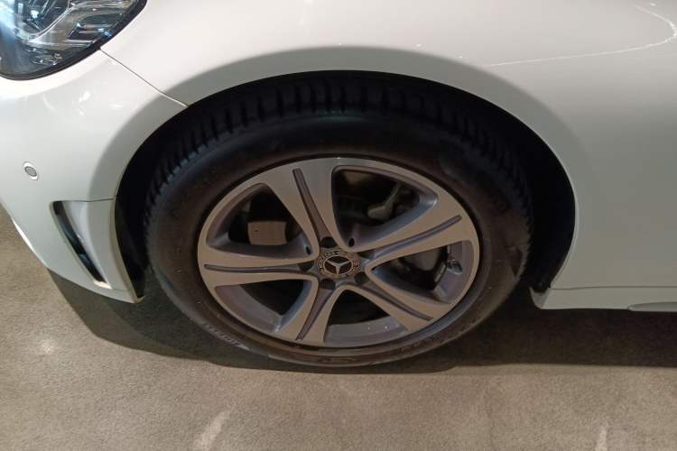 Used Mercedes-Benz C-Class 2021 C 260 L Sport Edition Left Front Wheel Hub