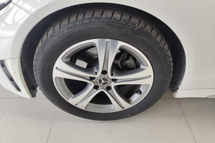 Used Mercedes-Benz C-Class 2021 C 260 L Sport Edition Left Front Wheel Hub
