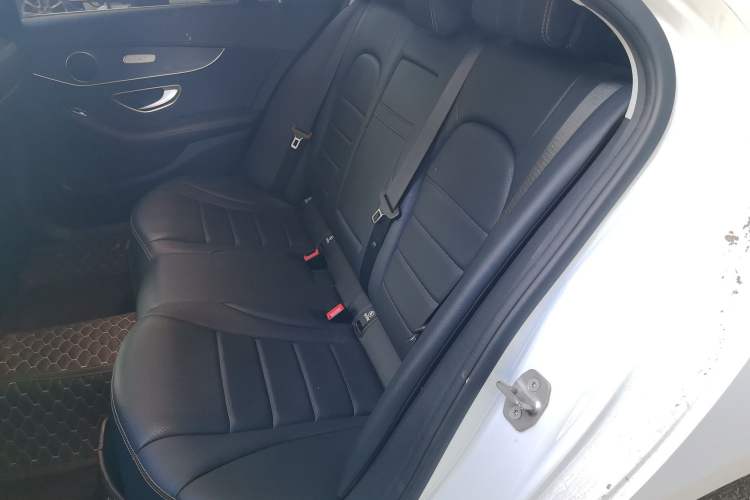 Used Mercedes-Benz C-Class 2021 C 200 L Fashion Edition Sport Version Left Rear Seat