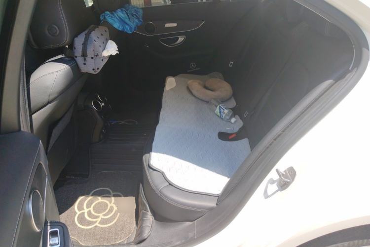 Used Mercedes-Benz C-Class 2021 C 200 L Fashion Edition Sport Version Left Rear Seat