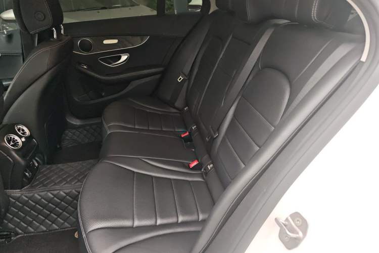 Used Mercedes-Benz C-Class 2021 C 200 L Fashion Edition Sport Version Left Rear Seat