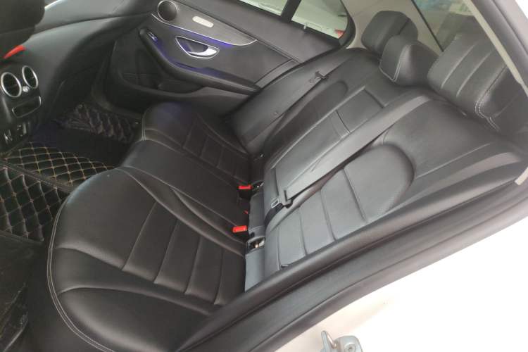 Used Mercedes-Benz C-Class 2021 C 200 L Fashion Edition Sport Version Left Rear Seat
