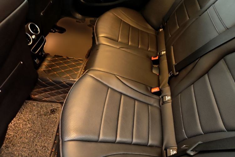 Used Mercedes-Benz C-Class 2021 C 200 L Fashion Edition Sport Version Left Rear Seat
