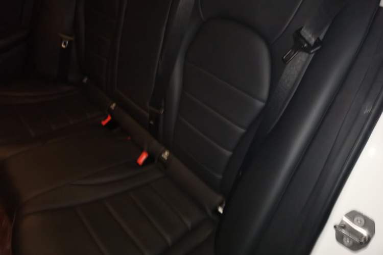 Used Mercedes-Benz C-Class 2021 C 200 L Fashion Edition Sport Version Left Rear Seat