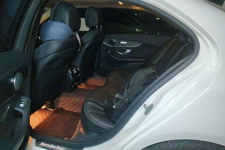 Used Mercedes-Benz C-Class 2021 C 200 L Fashion Edition Sport Version Left Rear Seat