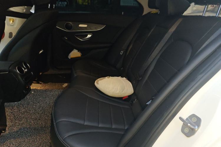 Used Mercedes-Benz C-Class 2021 C 200 L Fashion Model Left Rear Seat