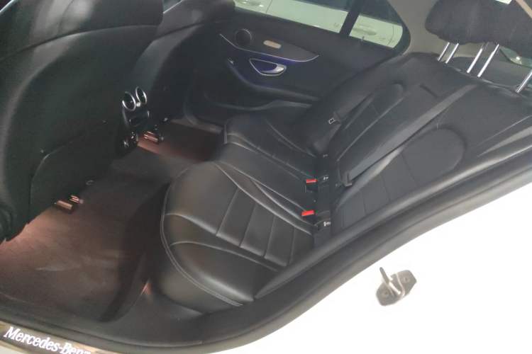 Used Mercedes-Benz C-Class 2021 C 200 L Fashion Edition Sport Version Left Rear Seat