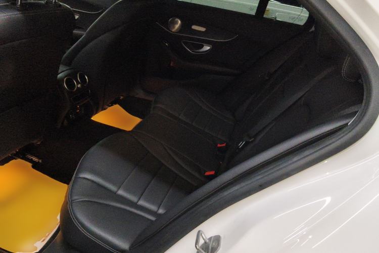 Used Mercedes-Benz C-Class 2021 C 200 L Fashion Edition Sport Version Left Rear Seat