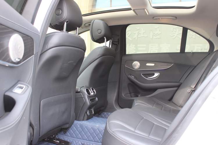 Used Mercedes-Benz C-Class 2021 C 200 L Fashion Edition Sport Version Left Rear Seat