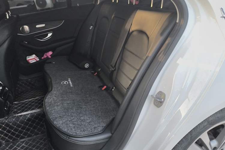 Used Mercedes-Benz C-Class 2021 C 200 L Fashion Edition Sport Version Left Rear Seat