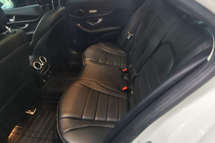 Used Mercedes-Benz C-Class 2021 C 200 L Fashion Edition Sport Version Left Rear Seat