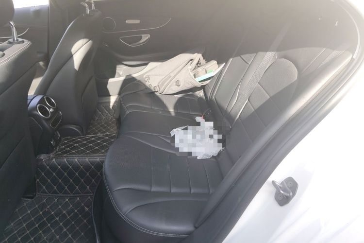 Used Mercedes-Benz C-Class 2021 C 200 L Fashion Edition Sport Version Left Rear Seat