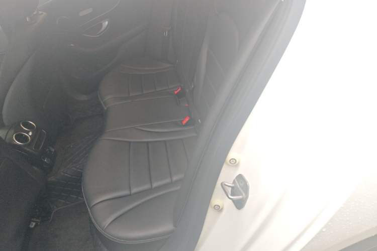 Used Mercedes-Benz C-Class 2021 C 200 L Fashion Edition Sport Version Left Rear Seat