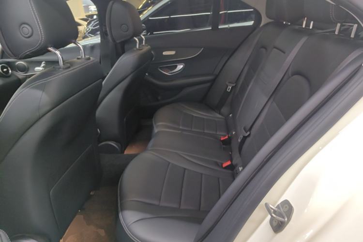 Used Mercedes-Benz C-Class 2021 C 200 L Fashion Edition Sport Version Left Rear Seat