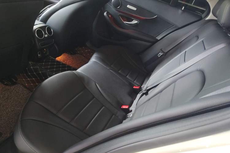 Used Mercedes-Benz C-Class 2021 C 200 L Fashion Edition Sport Version Left Rear Seat