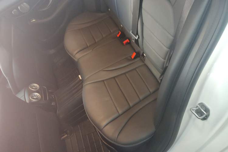 Used Mercedes-Benz C-Class 2021 C 260 L Sport Edition Star Collection Left Rear Seat