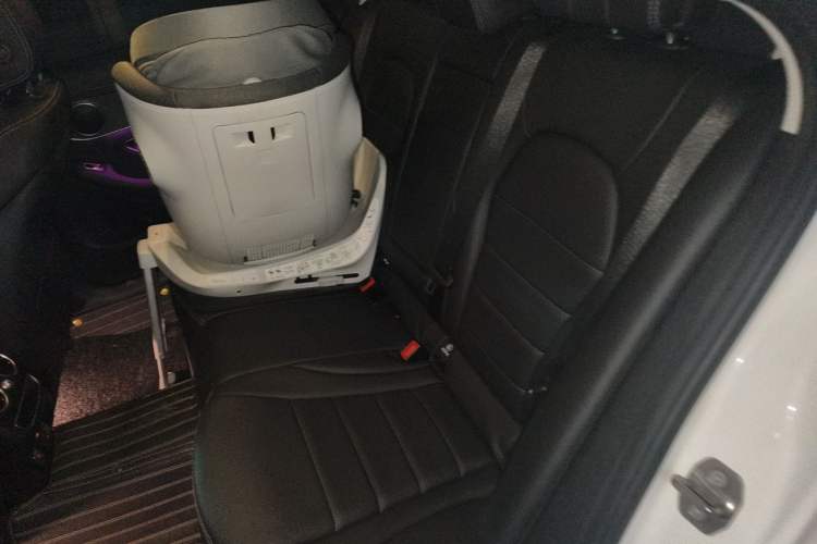 Used Mercedes-Benz C-Class 2021 C 260 L Sport Edition Left Rear Seat