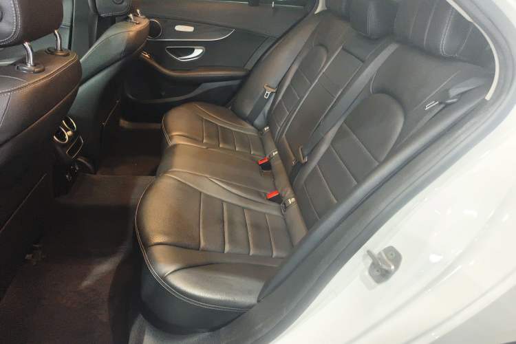 Used Mercedes-Benz C-Class 2021 C 200 L Fashion Edition Sport Version Left Rear Seat