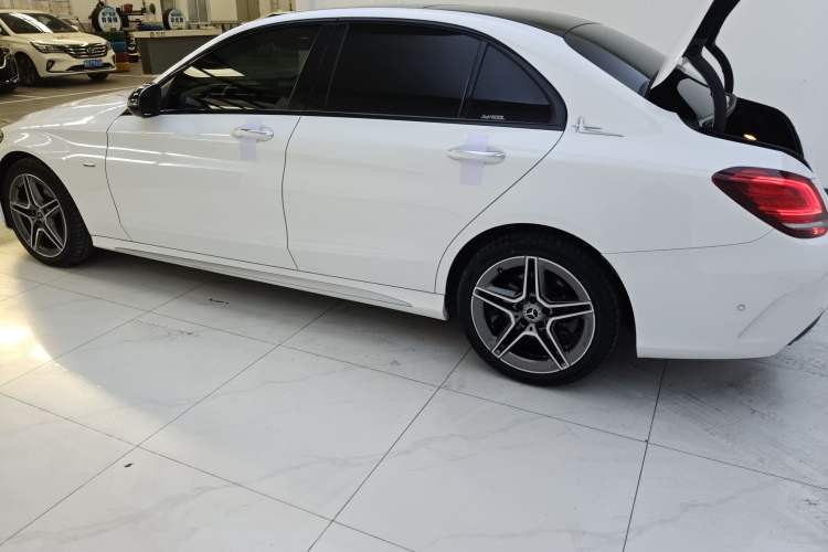 Used Mercedes-Benz C-Class 2021 C 260 L Sport Edition Star Collection Left Side