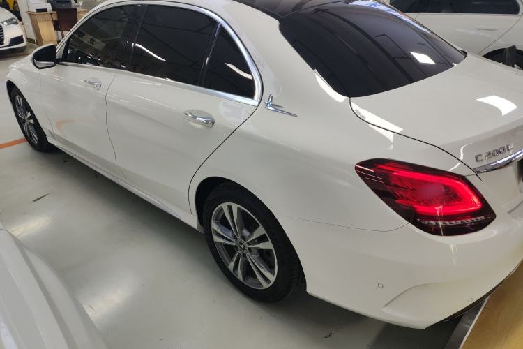 Used Mercedes-Benz C-Class 2021 C 200 L Fashion Edition Sport Version Left Side