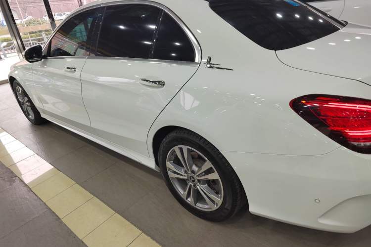 Used Mercedes-Benz C-Class 2021 C 200 L Fashion Edition Sport Version Left Side