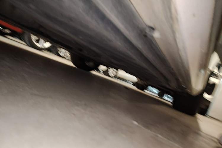 Used Mercedes-Benz C-Class 2021 C 260 L Sport Edition Star Collection Left Side Sill
