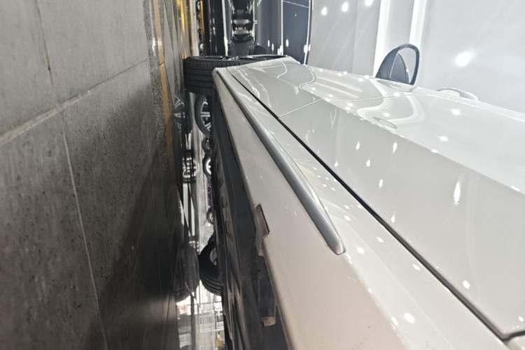 Used Mercedes-Benz C-Class 2021 C 260 L Sport Edition Star Collection Left Side Sill