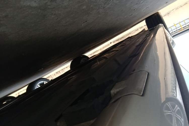 Used Mercedes-Benz C-Class 2021 C 200 L Fashion Edition Sport Version Left Side Sill