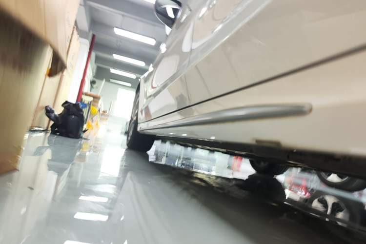Used Mercedes-Benz C-Class 2021 C 200 L Fashion Edition Sport Version Left Side Sill