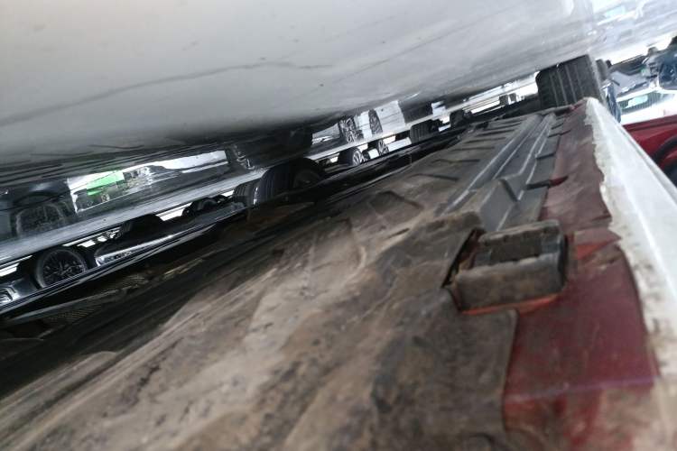 Used Mercedes-Benz C-Class 2021 C 260 L Sport Edition Left Side Sill