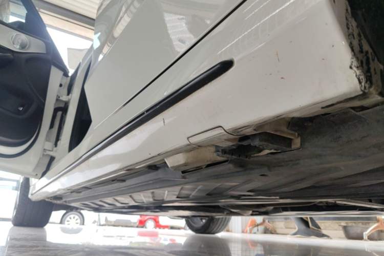 Used Mercedes-Benz C-Class 2021 C 260 Star Edition Left Side Sill