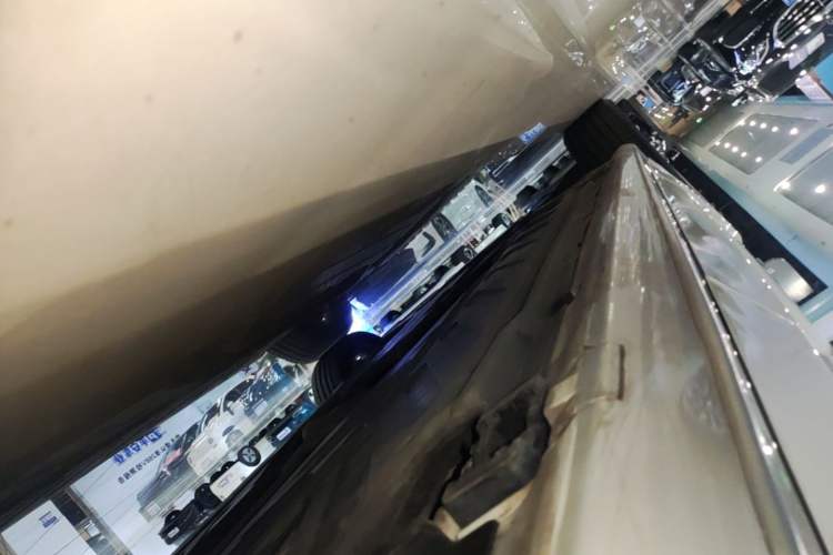 Used Mercedes-Benz C-Class 2021 C 260 L Sport Edition Left Side Sill