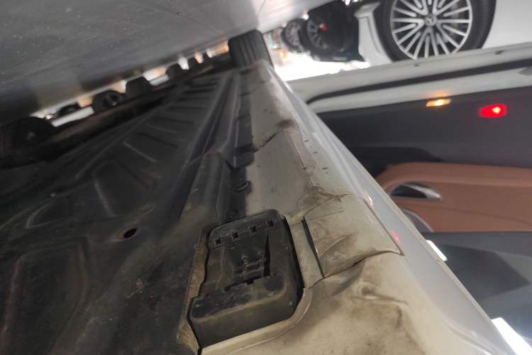 Used Mercedes-Benz C-Class 2021 C 260 Coupe Left Side Sill