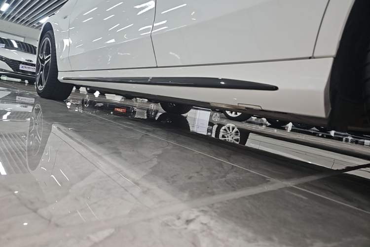 Used Mercedes-Benz C-Class 2021 C 260 Star Edition Left Side Sill