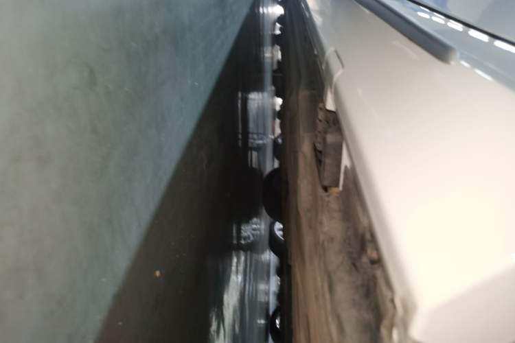 Used Mercedes-Benz C-Class 2021 C 260 L Sport Edition Left Side Sill