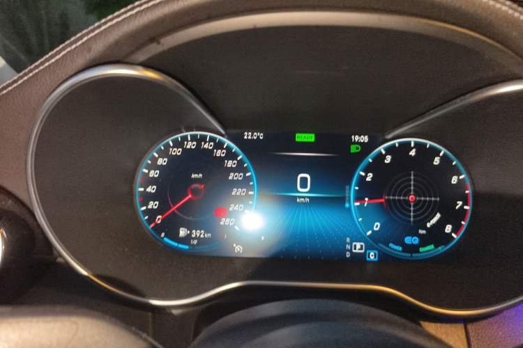 Used Mercedes-Benz C-Class 2021 C 260 L Sport Edition Odometer Close Up