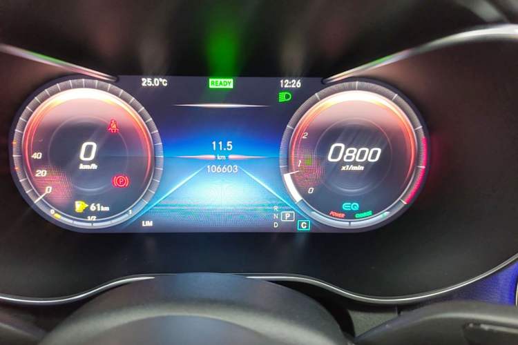Used Mercedes-Benz C-Class 2021 C 260 L Sport Edition Star Collection Odometer Close Up