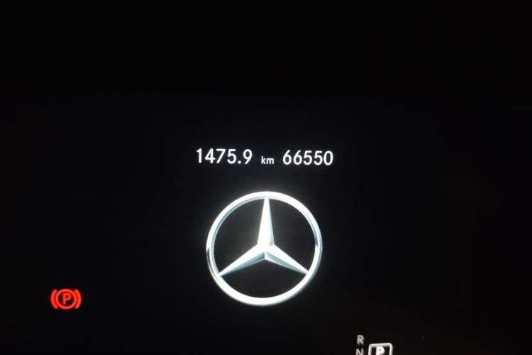 Used Mercedes-Benz C-Class 2021 C 260 L Sport Edition Star Collection Odometer Close Up