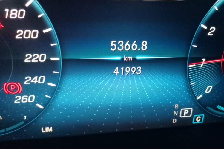 Used Mercedes-Benz C-Class 2021 C 260 L Sport Edition Odometer Close Up