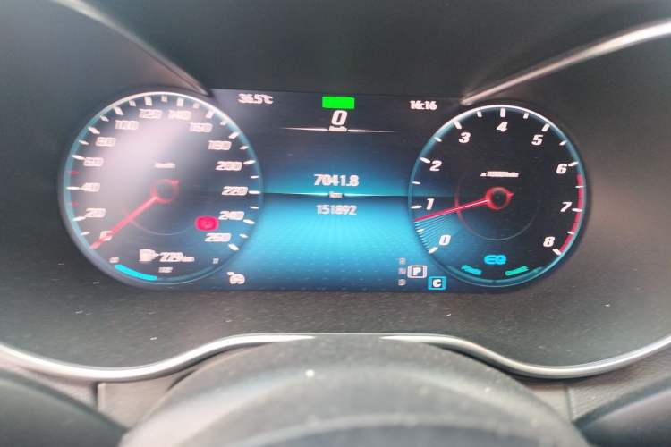 Used Mercedes-Benz C-Class 2021 C 260 L Sport Edition Star Collection Odometer Close Up