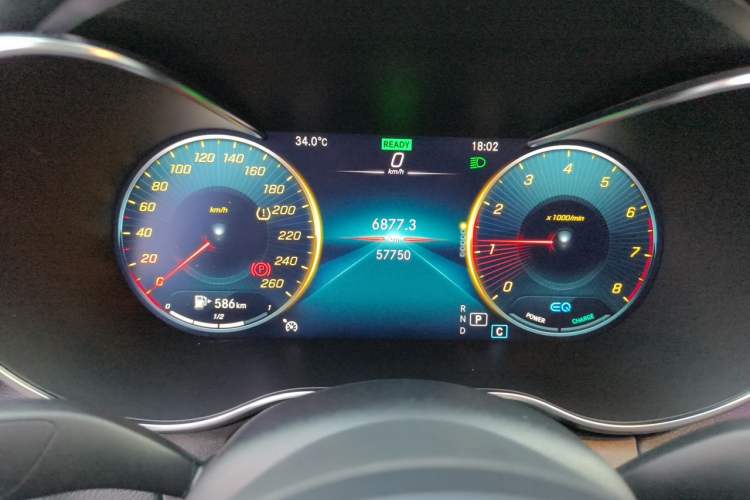 Used Mercedes-Benz C-Class 2021 C 260 L Sport Edition Odometer Close Up