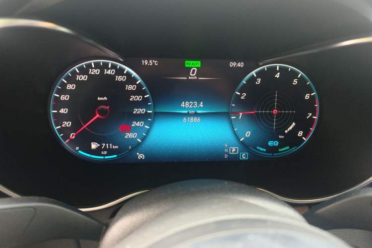 Used Mercedes-Benz C-Class 2021 C 260 Star Edition Odometer Close Up