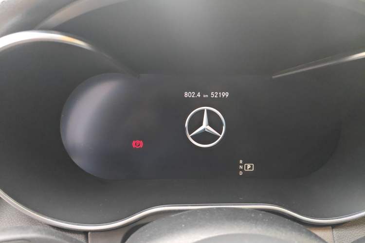 Used Mercedes-Benz C-Class 2021 C 260 L Sport Edition Star Collection Odometer Close Up