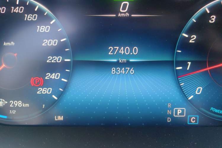 Used Mercedes-Benz C-Class 2021 C 260 L Sport Edition Star Collection Odometer Close Up