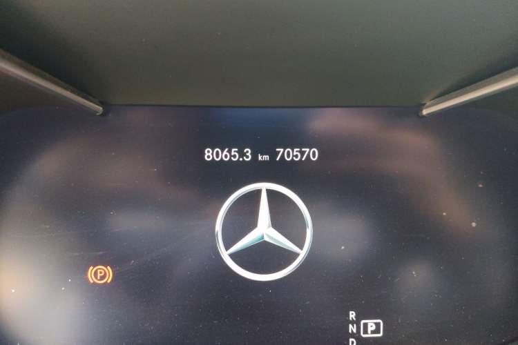 Used Mercedes-Benz C-Class 2021 C 260 L Sport Edition Star Collection Odometer Close Up