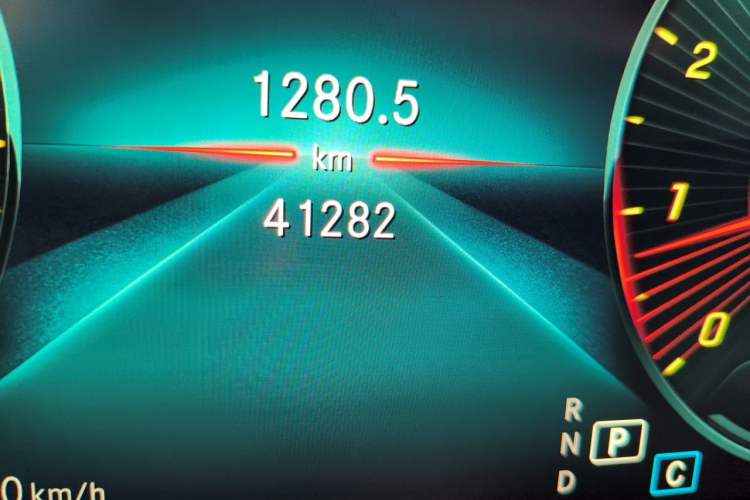 Used Mercedes-Benz C-Class 2021 C 260 L Sport Edition Odometer Close Up